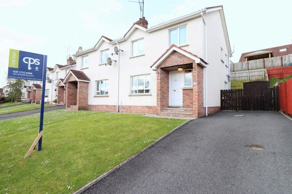 125 Tullymore Downs, Armagh