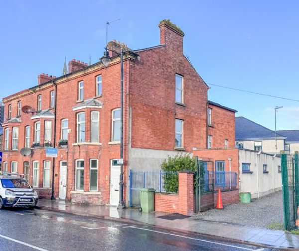 15a Cathedral Road, Armagh