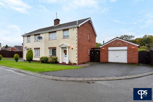 4 St Julians Downs, Omagh